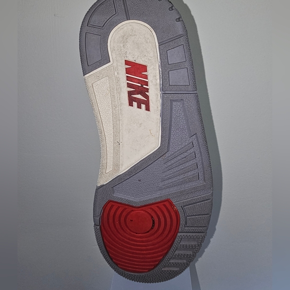 Jordan 3 Retro - Picture 4 of 4